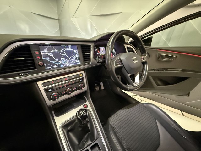 2017 SEAT LEON 2.0 TDI XCELLENCE Technology ST 5dr Diesel Manual Euro 6 (s/s) (184 ps) - Photo 11