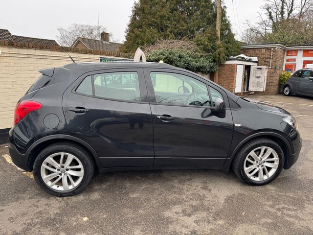 2016 VAUXHALL MOKKA 2016 1.6 CDTi Exclusiv SUV 5dr Diesel Manual 2WD Euro 6 (s/s) (136 ps)
        
          73K WITH 9 SERVICES RECORDED - Photo 10