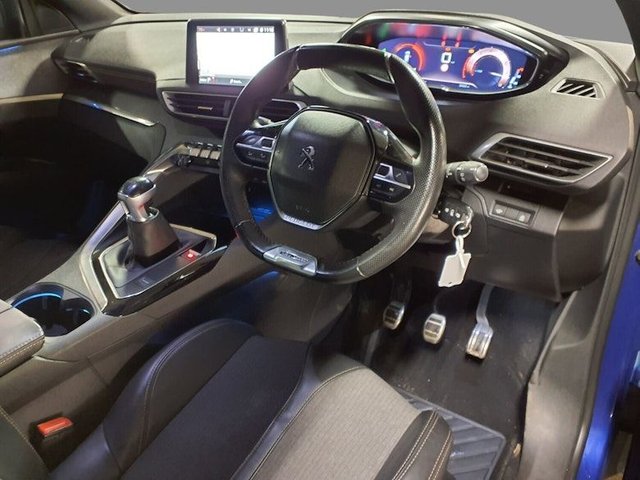 2017 PEUGEOT 3008 - Photo 5