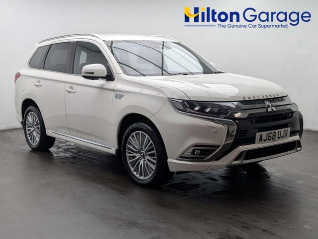 2019 OUTLANDER 2.4H TWINMOTOR 13.8KWH 4HS SUV 5DR PETROL PLUG IN HYBRID CVT 4WD... photo