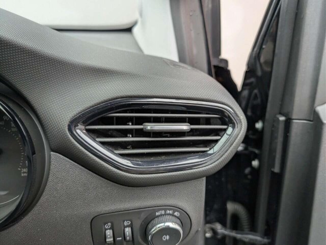 USED 2020 20 VAUXHALL CROSSLAND X 1.2 Griffin SUV 5dr Petrol Manual Euro 6 (s/s) (83 ps) - SAT NAV + CRUISE CONTROL CLICK&COLLECT/HOME DELIVERY