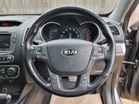 USED 2015 15 KIA SORENTO 2.2 CRDi KX-4 SUV 5dr Diesel Auto AWD Euro 5 (194 bhp) ** WE OFFER FINANCE ON THIS CAR **
