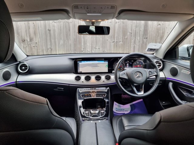 2018 MERCEDES-BENZ E-CLASS 2.0 E220d SE Saloon 4dr Diesel G-Tronic+ Euro 6 (s/s) (194 ps) - Photo 6