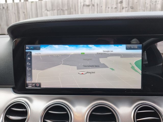 2018 MERCEDES-BENZ E-CLASS 2.0 E220d SE Saloon 4dr Diesel G-Tronic+ Euro 6 (s/s) (194 ps) - Photo 3