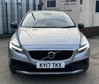 USED 2017 17 VOLVO V40 CROSS COUNTRY 2.0 D2 Pro Hatchback 5dr Diesel Manual Euro 6 (s/s) (120 ps) - SAT NAV - HEATED LEATHER - P/SENSORS - BLUETOOTH - CRUISE - DAB RADIO