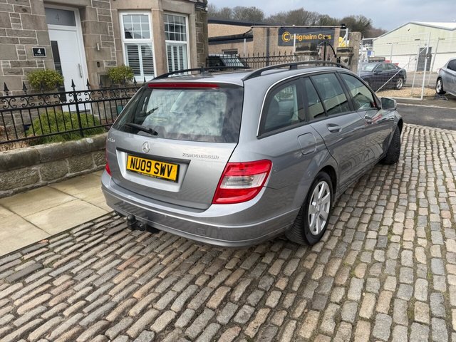 2009 Mercedes-Benz C CLASS - Photo 9