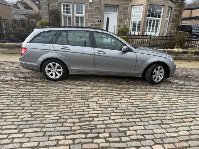 2009 Mercedes-Benz C CLASS - Photo 11