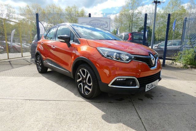 View our RENAULT CAPTUR