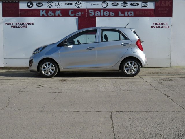 2013 KIA PICANTO 2013 1.0 2 Hatchback 5dr Petrol Manual Euro 5 (68 bhp) - Photo 4
