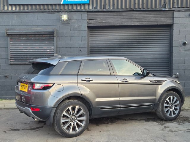 2017 Land Rover RANGE ROVER EVOQUE - Photo 3