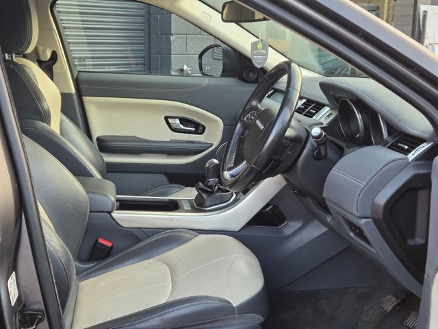 2017 Land Rover RANGE ROVER EVOQUE - Photo 9