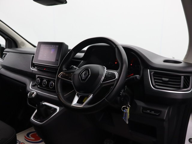 2022 Renault Trafic 2L Sport 3dr - Photo 12