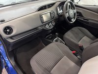 USED 2019 19 TOYOTA YARIS 1.5 VVT-i Icon Tech Hatchback 5dr Petrol CVT Euro 6 (111 ps) Low Mileage | Auto | Reverse Camera