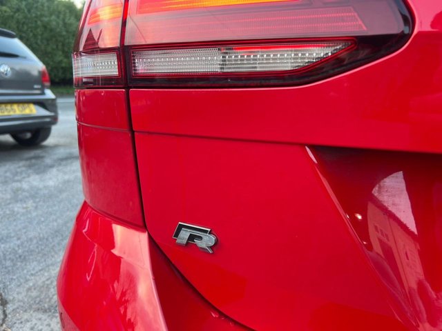 2017 VOLKSWAGEN GOLF 2.0 TSI BlueMotion Tech R Estate 5dr Petrol DSG 4Motion Euro 6 (s/s) (310 ps) - Photo 11