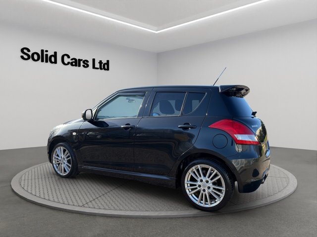 2016 Suzuki Swift - Photo 9