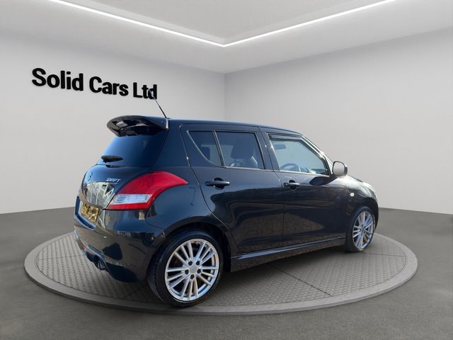 2016 Suzuki Swift - Photo 10