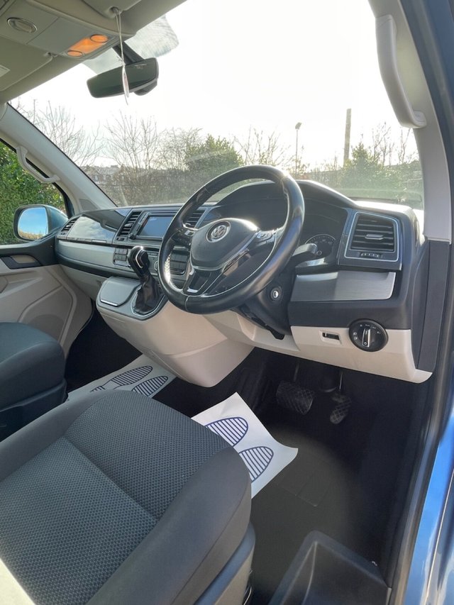 2019 VOLKSWAGEN TRANSPORTER 2.0 BiTDI T32 Highline Kombi Double Cab 5dr Diesel DSG 4Motion SWB Euro 6 (s/s) (199 ps) - Photo 10