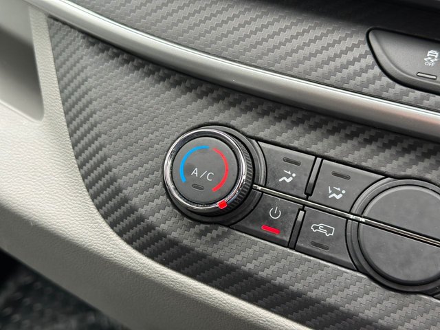 2023 MAXUS DELIVER 9 - Photo 4