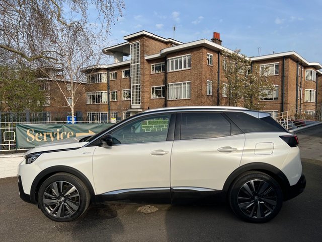 2020 PEUGEOT 3008 - Photo 6