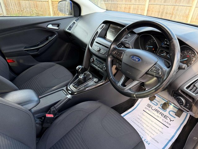 2015 Ford Focus - Photo 5