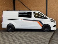 USED 2022 22 FORD TRANSIT CUSTOM 2.0 320 EcoBlue Limited Crew Van Double Cab 5dr Diesel Manual L2 H1 Euro 6 (s/s) (6 Seat) (130 ps) NEW WETBELT NO VAT - LWB - 18" WHEELS
