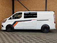USED 2022 22 FORD TRANSIT CUSTOM 2.0 320 EcoBlue Limited Crew Van Double Cab 5dr Diesel Manual L2 H1 Euro 6 (s/s) (6 Seat) (130 ps) NEW WETBELT NO VAT - LWB - 18" WHEELS