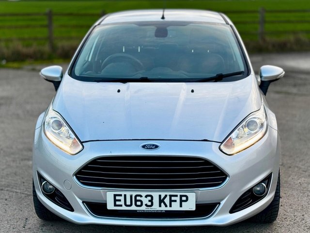 2013 FORD FIESTA - Photo 6