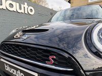 USED 2019 19 MINI HATCH 2.0 Cooper S Sport Hatchback 5dr Petrol Steptronic Euro 6 (s/s) (192 ps) Super History, &pound;3825 of Extras, 17" Black Alloys, Front & Rear Parking Sensors, Rear Camera, Tinted Windows, JCW Steering Wheel, Heated Seats, Part Leather Seats, Auto Lights and Wipers, Apple Carplay