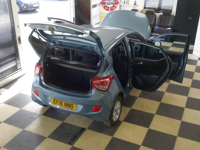 2016 HYUNDAI I10 - Photo 10