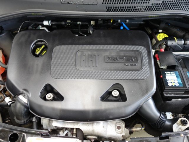 2018 FIAT 500 - Photo 11