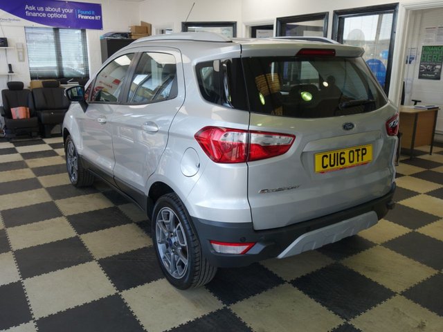 2016 FORD ECOSPORT - Photo 8