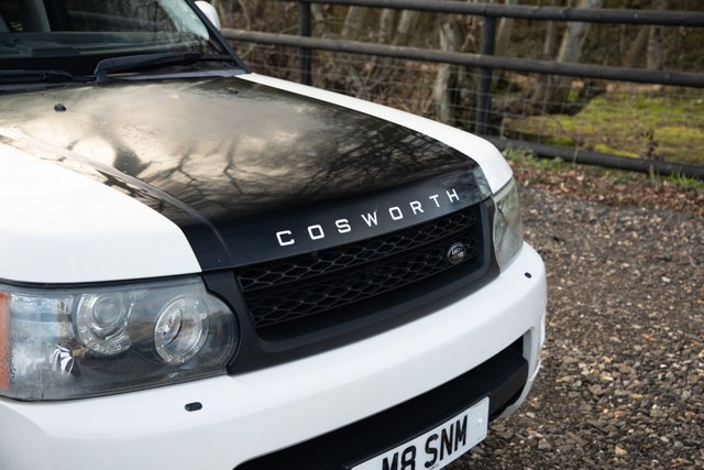 View our LAND ROVER RANGE ROVER SPORT