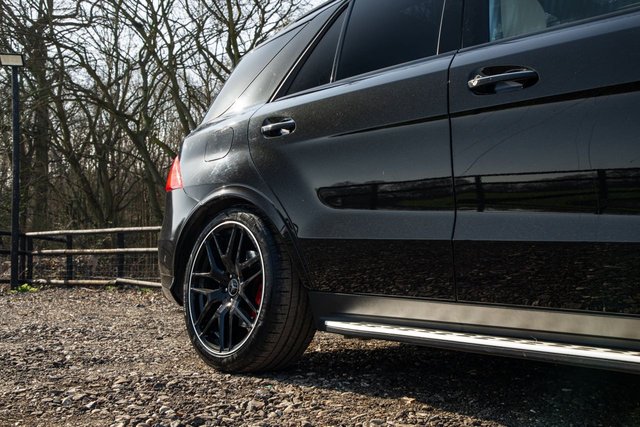 2018 MERCEDES-BENZ GLE 5.5 GLE63 V8 AMG S Night Edition SUV 5dr Petrol SpdS+7GT 4MATIC Euro 6 (s/s) (585 ps) - Photo 5