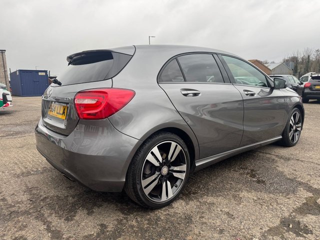 2014 MERCEDES-BENZ A-CLASS 1.5 A180 CDI Sport Hatchback 5dr Diesel 7G-DCT Euro 5 (s/s) (109 ps) - Photo 11