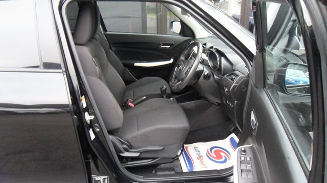2017 SUZUKI SWIFT 1.0 Boosterjet SHVS SZ5 Hatchback 5dr Petrol Hybrid Manual Euro 6,1 OWNER,FSH,SAT-NAV. - Photo 12