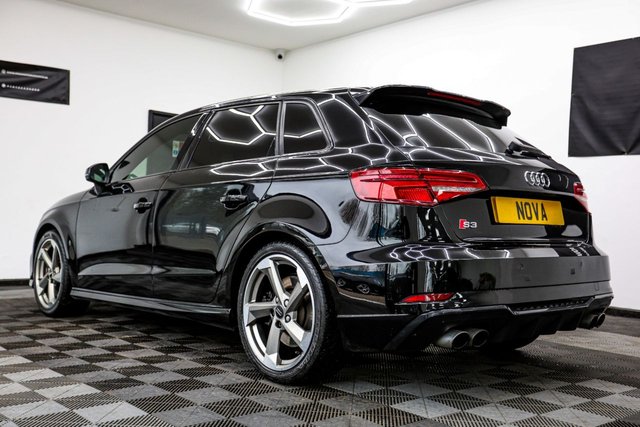 2018 Audi S3 2L Black Edition 5dr - Photo 12