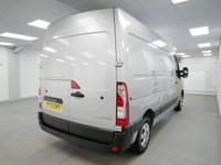 USED 2023 73 RENAULT MASTER 2.3 BLUEDCI 135 BHP MM MEDIUM ADVANCE 5DR AIR CON | MEDIUM WHEELBASE | HIGH SPEC