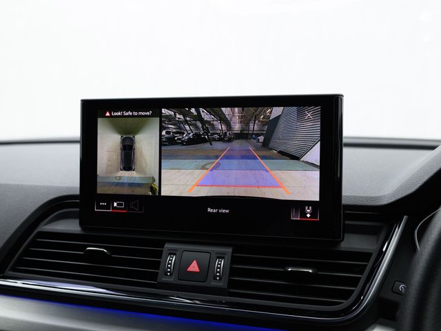 2022 AUDI SQ5 - Photo 9