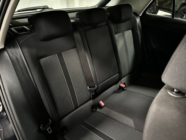 2022 Volkswagen T-Roc 1L Life 5dr - Photo 10