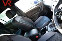 USED 2022 72 VOLKSWAGEN TIGUAN 2.0 TDI R-Line SUV 5dr Diesel DSG Euro 6 (s/s) (150 ps) Bluetooth + Parking Sensors + Heated Seats