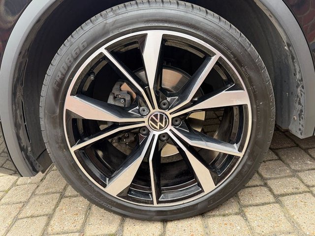 2022 VOLKSWAGEN TIGUAN - Photo 8