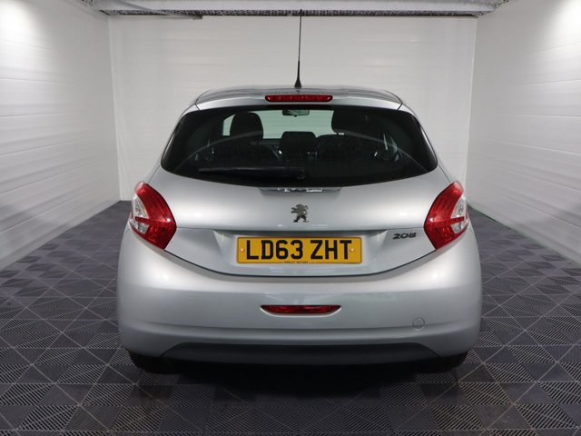 2013 PEUGEOT 208 1.4 HDi Access+ Hatchback 5dr Diesel Manual Euro 5 (70 ps) - Photo 5