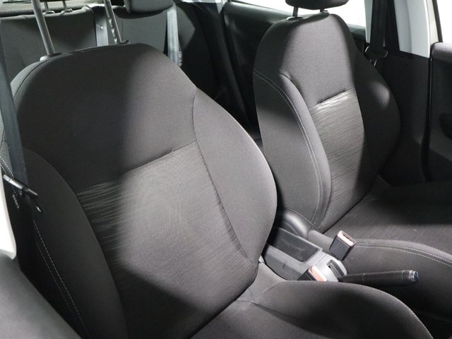 2013 PEUGEOT 208 1.4 HDi Access+ Hatchback 5dr Diesel Manual Euro 5 (70 ps) - Photo 8