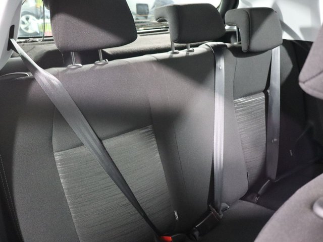 2013 PEUGEOT 208 1.4 HDi Access+ Hatchback 5dr Diesel Manual Euro 5 (70 ps) - Photo 9