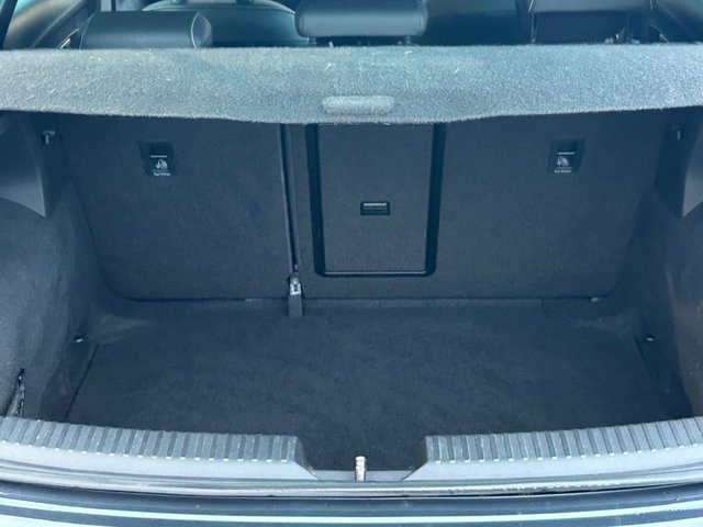 2019 Seat Leon 2L Cupra 290 5dr - Photo 8