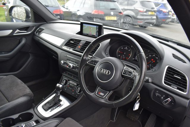 2016 AUDI Q3 - Photo 10