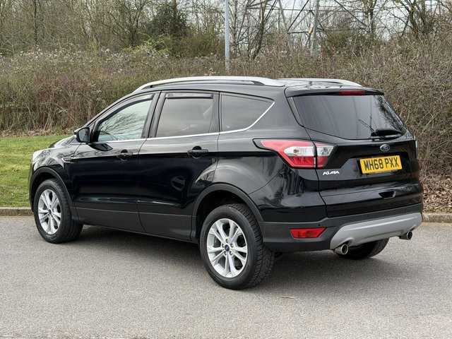 2019 FORD KUGA - Photo 3