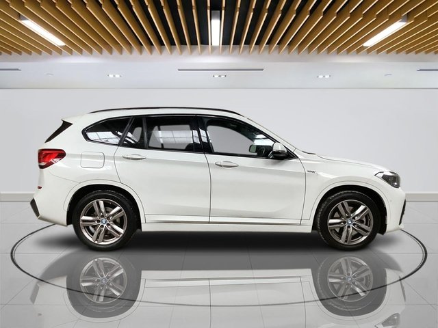2022 BMW X1 - Photo 9