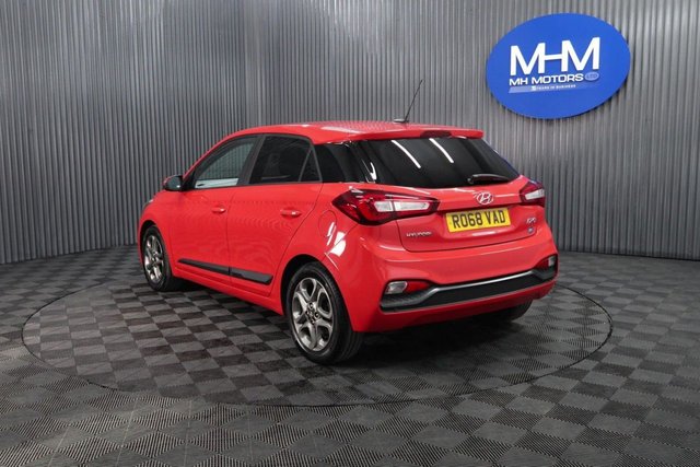 2018 HYUNDAI I20 1.0 T-GDi Premium Nav Hatchback 5dr Petrol Manual Euro 6 (100 ps) - Photo 5