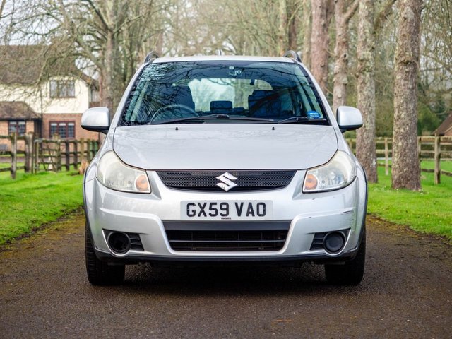 View our SUZUKI SX4